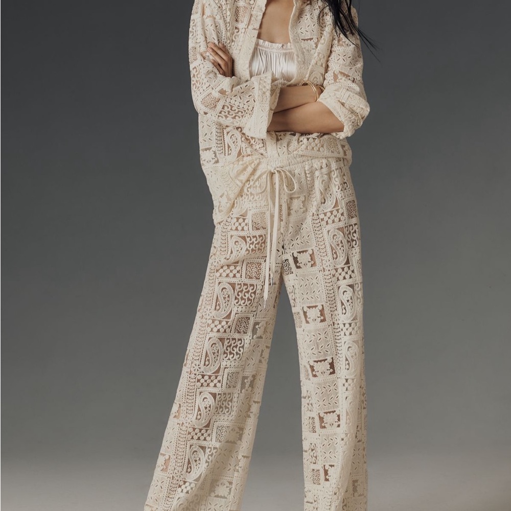 Lace Pull-on Pants - Picture 2 of 3